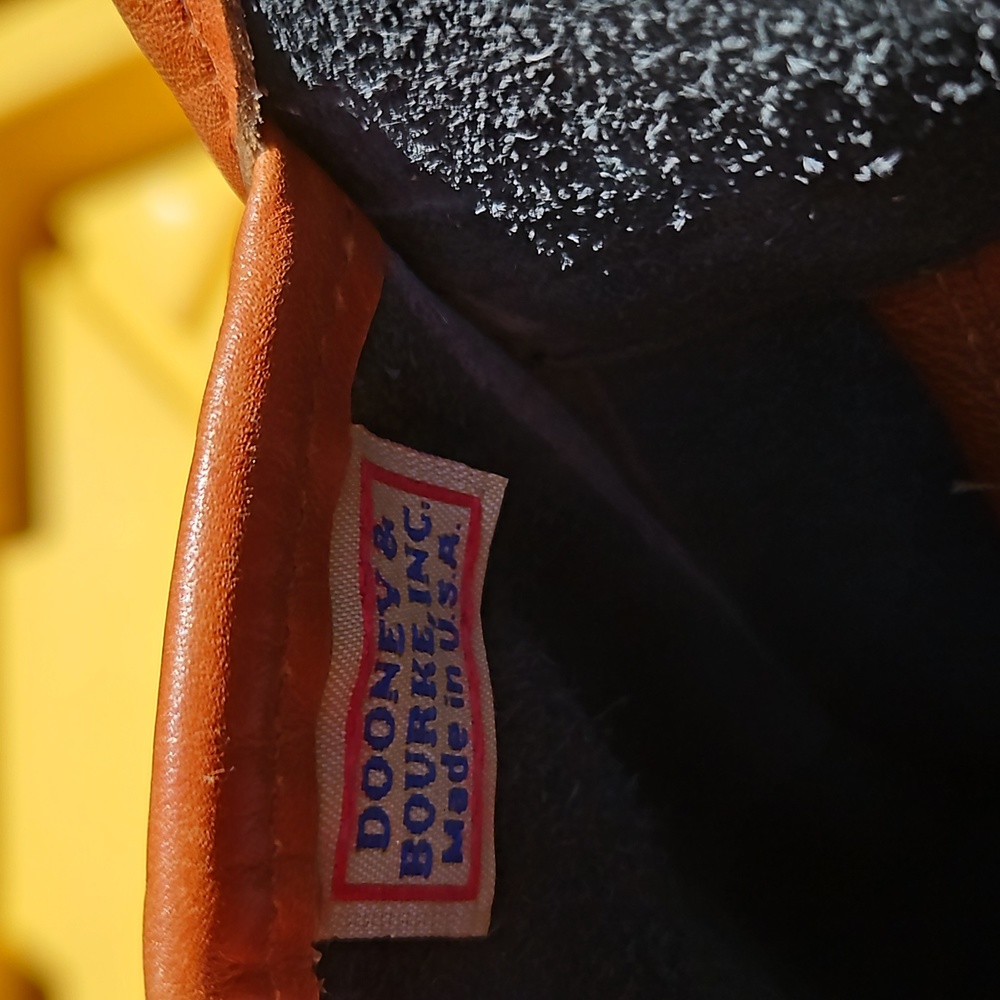 DOONEY & BOURKE❤️Vintage❤️VINTAGE ❤️All Weather ❤️Shoulder Bag - Picture 8 of 8